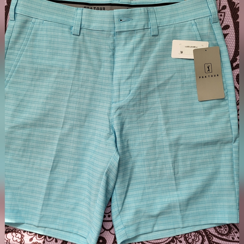 PGA Tour Aqua Check Men's Flat Front Shorts